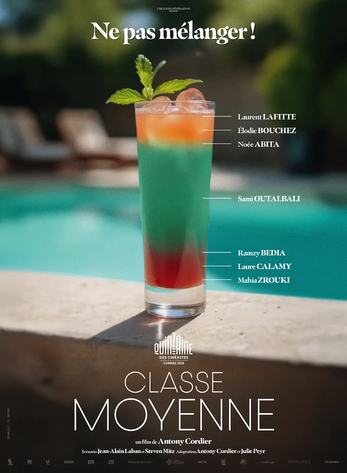 sca-julie-peyr_copie-de-classe_moyenne_teaser_120x160_web_hd.webp