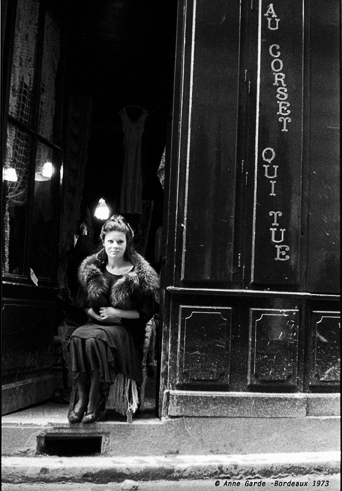 sca-annabelle-basurko_cecile-au-corset-qui-tue-molinier-1973-3.jpg